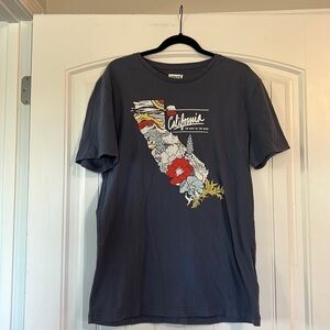 Levi’s CALIFORNIA T Shirt Size Large